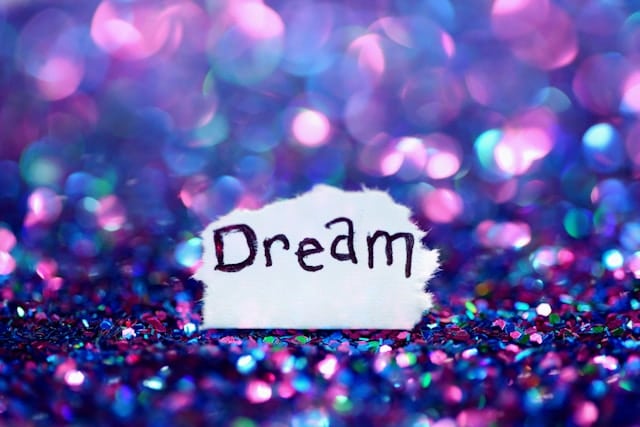 Working with Dreams in Gestalt Therapy: A California Therapist’s Guide to Dream Integration